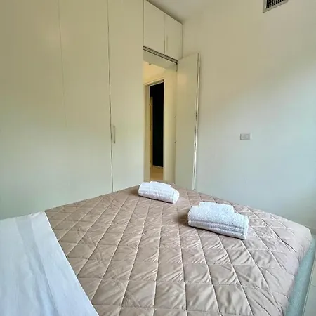 La Jolie Apartment