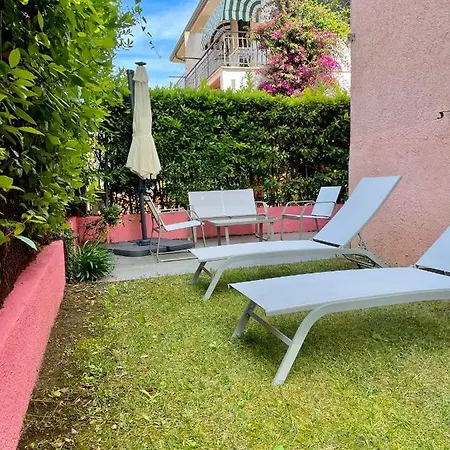 La Jolie *