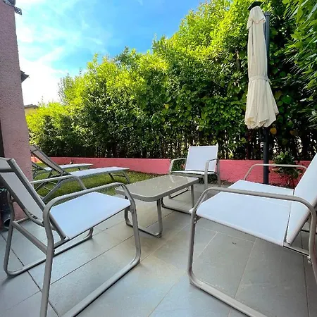 Apartman La Jolie *